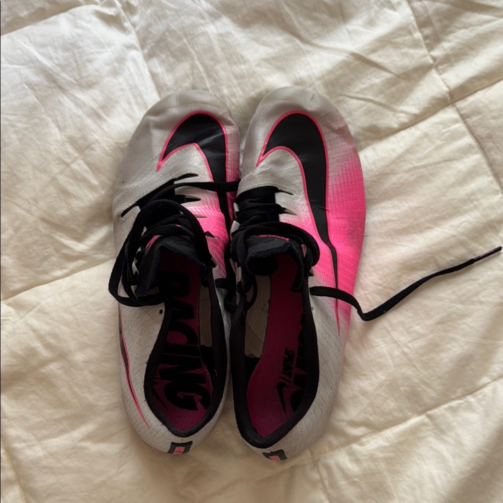 Nike Men’s 7 Zoom Ja Fly 3 track spikes Sleek Design